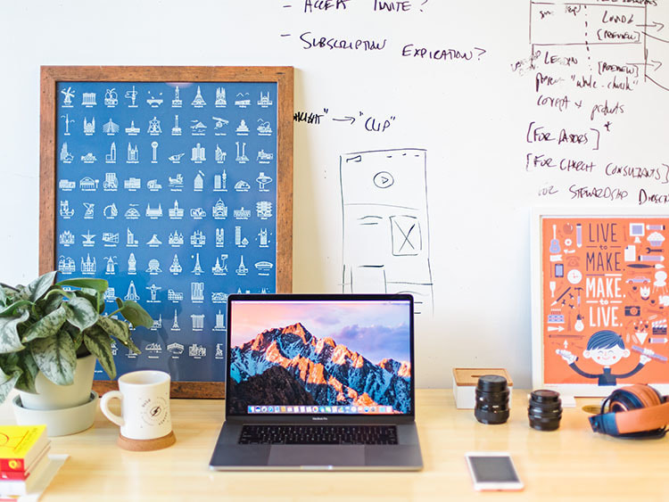 初めてのデザイン。誰でもこれからデザインセンスが身に付きます。